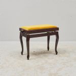 1547 4120 PIANO STOOL